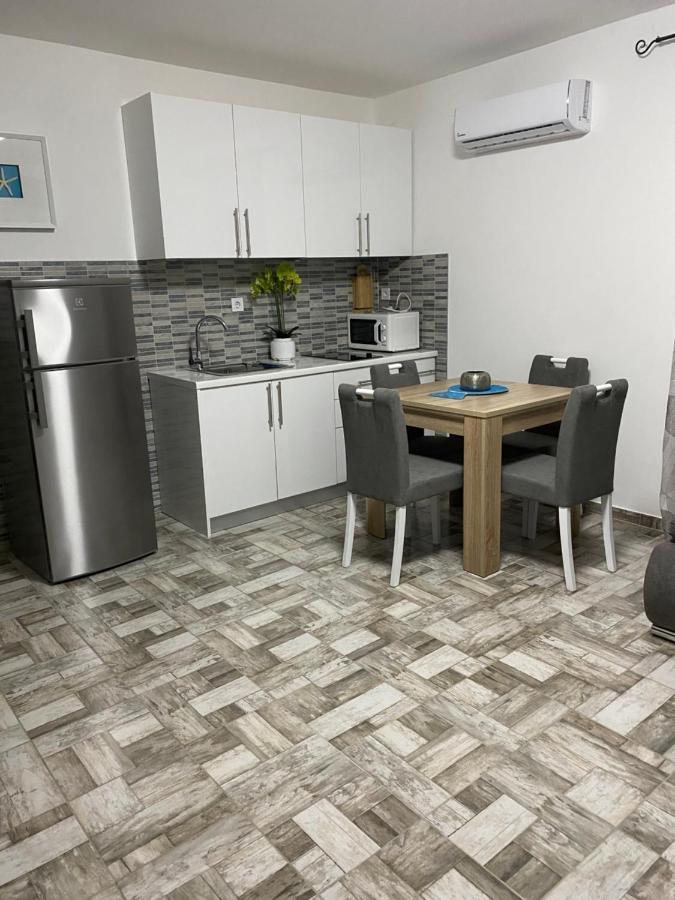 Apartment Tina ロゴズニッツァ エクステリア 写真